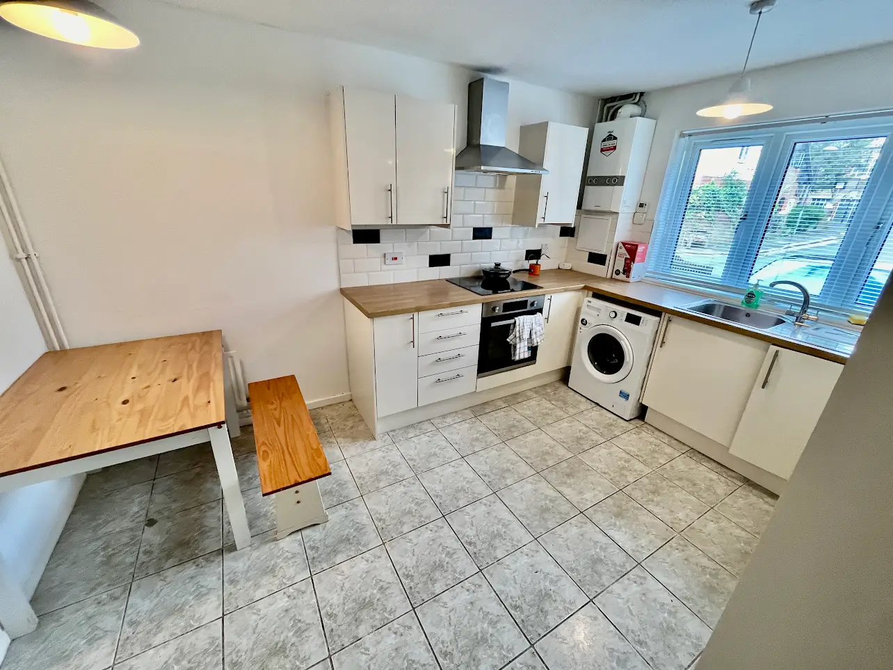 Double and single room close to Kennington